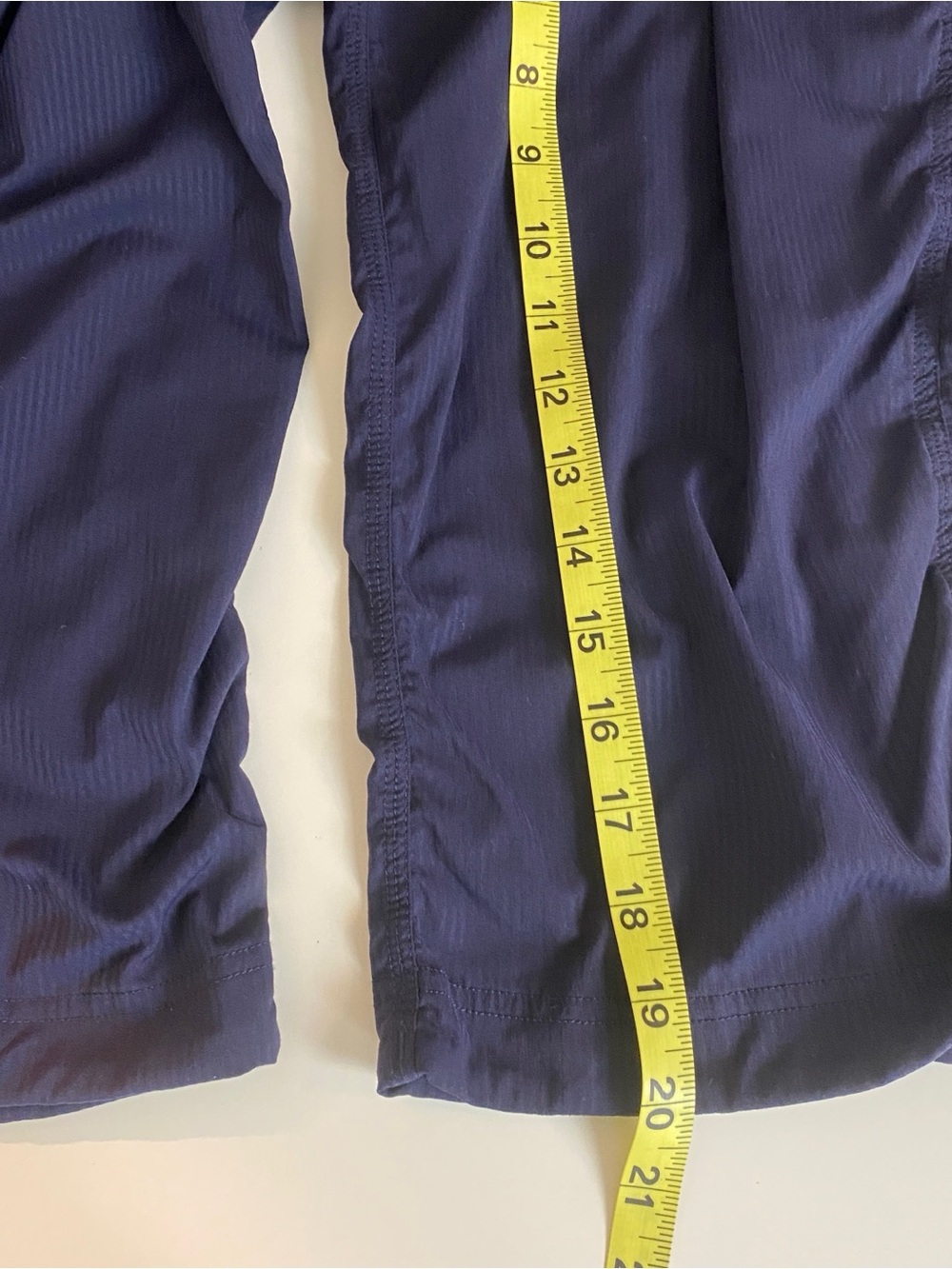 Lululemon Dance Studio Crop Navy Blue size 8 - Picture 8 of 8